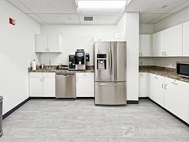 Regus | MI, Grand Rapids - Peninsular Dr