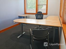 Regus | OR, Medford - National Dr