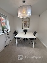 Exec Meeting Room / Hybrid Office / Co Working Space