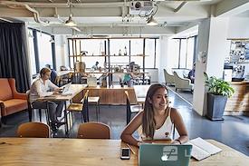 Wanchai | Phoenix Bldg.