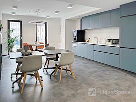 Regus | Ljubljana, Schellenburg Palace