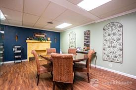 Space2Go - Houses in San Antonio