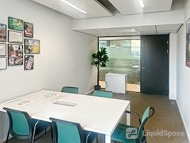 Signature | Amsterdam, Strawinskyhuis