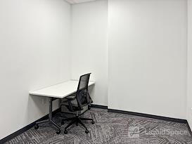 Regus | Lakeville - Holyoke Ave