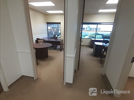 (AES) Airport Executive Suites 