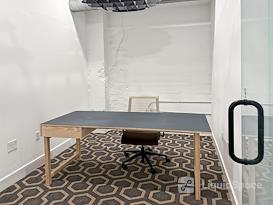 HQ | PA, Philadelphia - Snyder Avenue