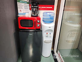 officeLOCALE Newbury Park