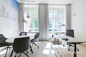 Satellite Office Villa Sander