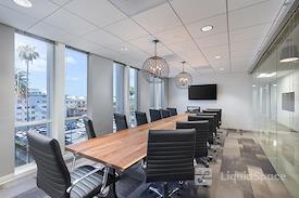 (BH3) Premier Workspaces - Beverly Hills Triangle 3