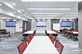 Jay Suites - Fifth Avenue Location