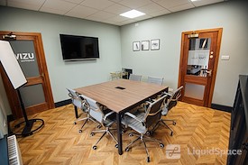 Wizu Workspace | Royal House