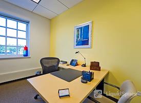 Regus | Park Ridge Plaza