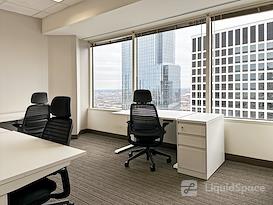 Regus | IL, Chicago-CBD - West Loop 200 S. Wacker