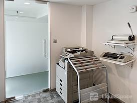 Regus | NEW DELHI, Caddie