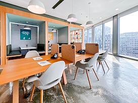 SPACES | Manila, World Plaza, Bonifacio Global City