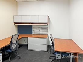 Regus | IL, Rosemont - W Higgins