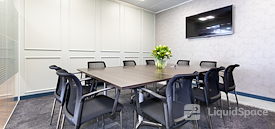 Landmark | Aldgate Beaufort House