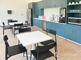 Regus | NC, Charlotte- E Independence