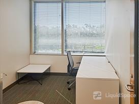 Regus | Hidden River