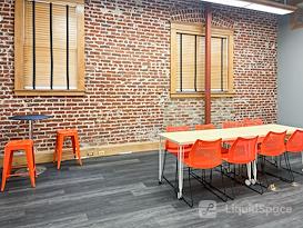 HQ | CA, Bakersfield - Eye St.