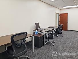 Regus | Lakefield