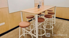 WeWork Prestige Cube