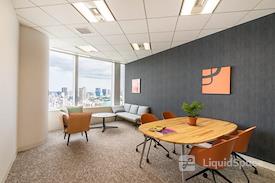 Regus | West Hartford - Spaces Blue Back Square