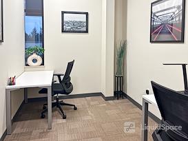 Regus || Vancouver - NE 136th Ave