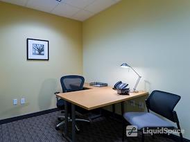 Regus | Texas, Pearland - Town Center