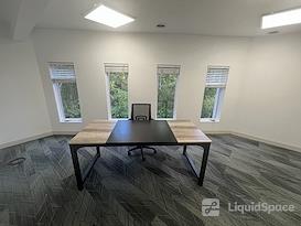 Venture Office Summerfield Commons