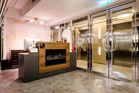 Co Work & Mau I Business Centre