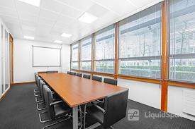 Regus | Heathrow, Stockley Park, The Square