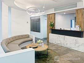 HQ | Melbourne, 72 York St