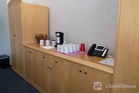 HeadRoom - Aston Business Center