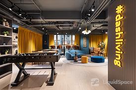 Dash Living on Hollywood