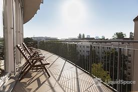 Office Space Available – Engeldamm 64b, Berlin 🧡