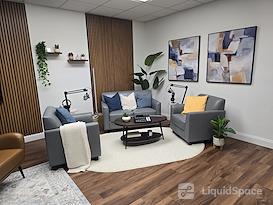 Crown Center Executive Suites (CCESuites)