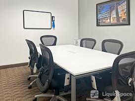 Regus | 24th and Camelback