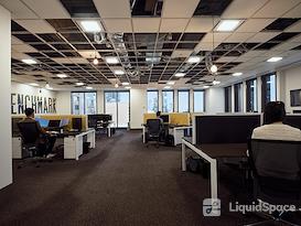 CorporateCubes.Co - 333 Collins