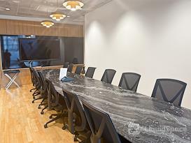 Signature | Washington - 600 Mass Ave