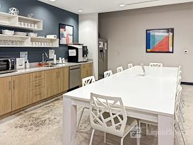 Regus | Causeway Square