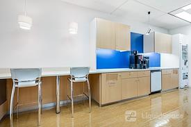 Regus | Tokyo Kamiyacho MT Building