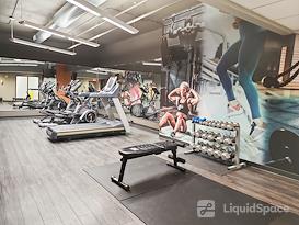 Regus | MN, Minneapolis - 7825 Washington Ave