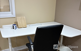 Superstars - Hot Desks