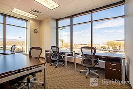 Regus | Arroyo Crossing