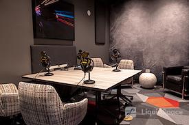 4 & Co Coworking Spaces - Land O' Lakes