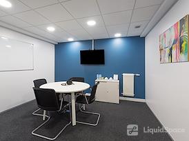 Regus | Bourg-la-Reine, Stop &amp; Work Bourg-la-Reine