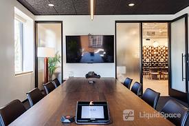 Industrious - Country Club Plaza