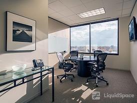 Regus | Williams Trace