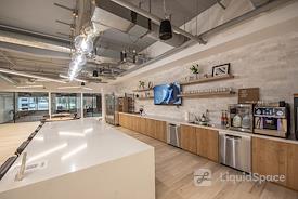 Venture X | San Diego Scripps Ranch